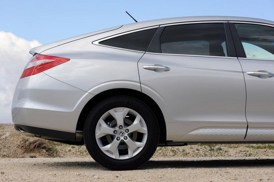  Honda Accord Crosstour 2010 года  (фото 77 из 260)